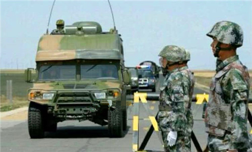 應(yīng)急指揮通訊車(chē)