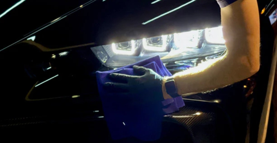 延長碳纖維汽車零部件使用壽命的